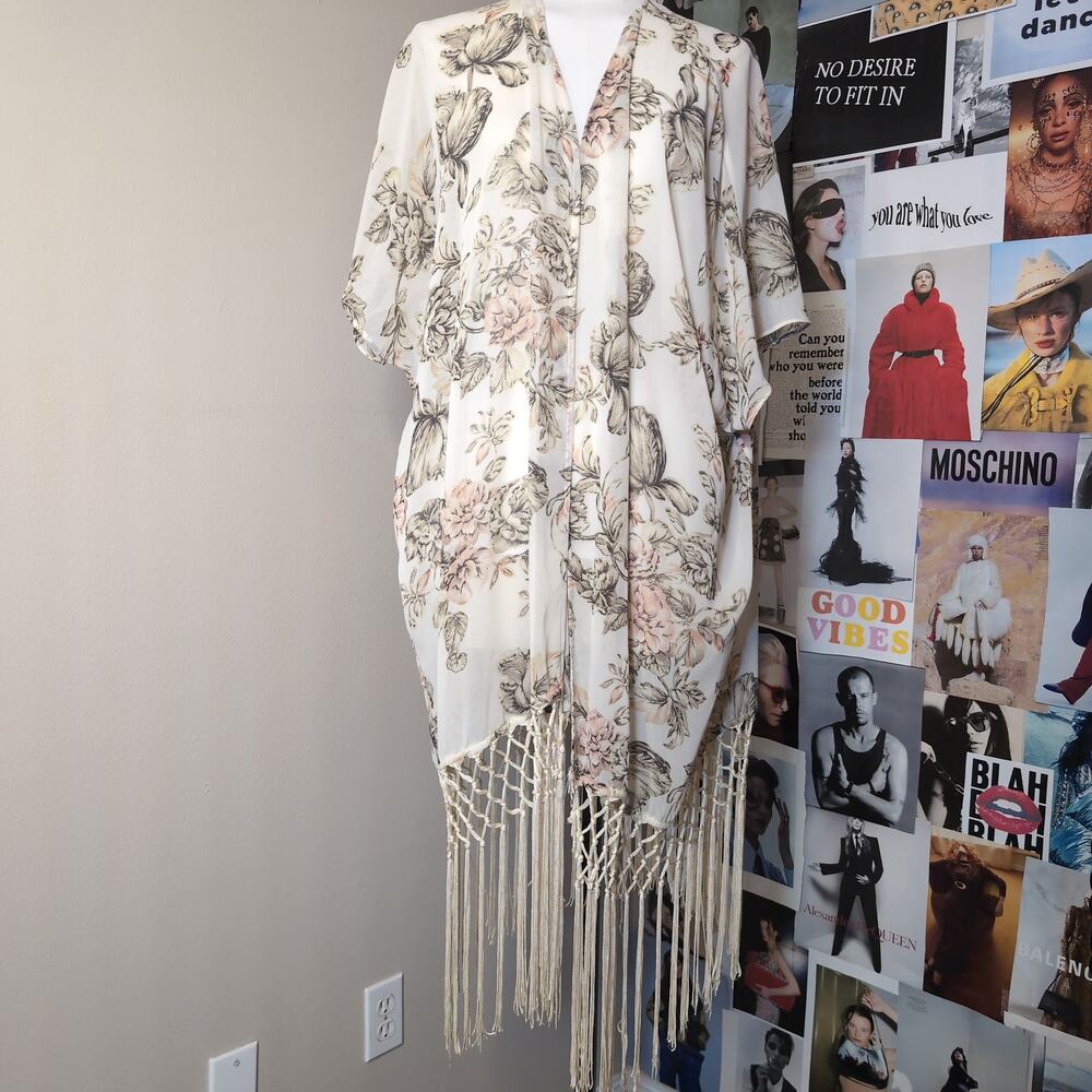 Floral Print Kimono with Fringe Bohemian